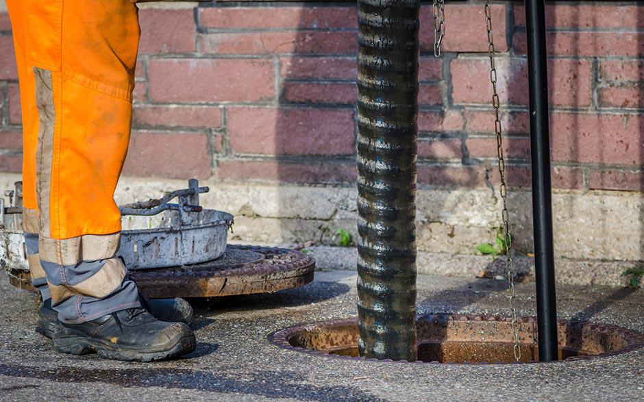 déboucheur à pompe wc Montereau-Fault-Yonne
