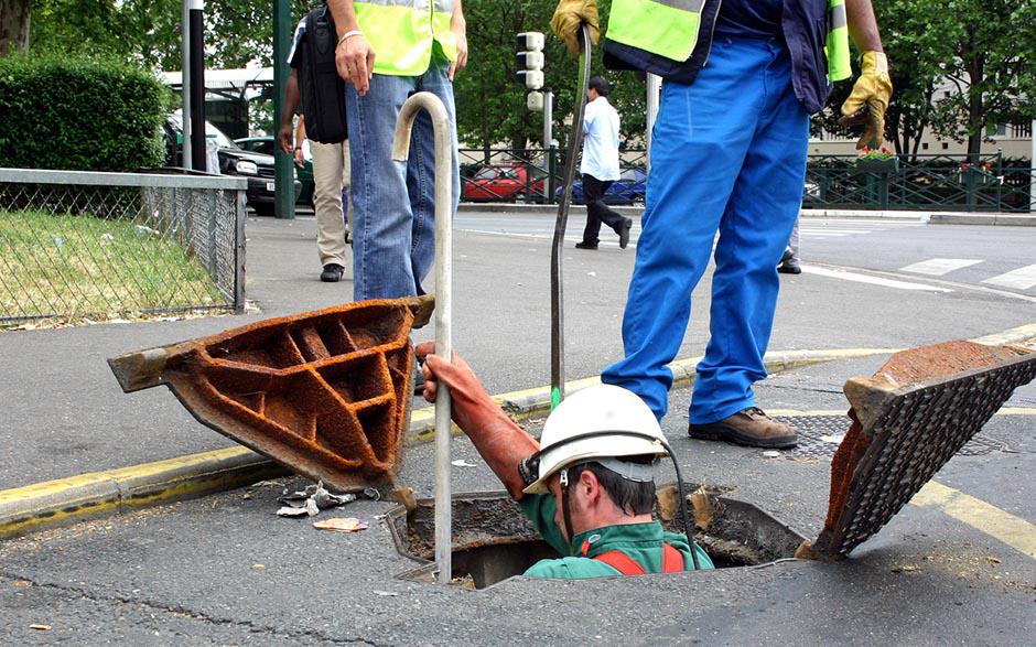 pompe à déboucher wc Montesson